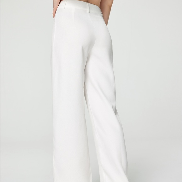 NWT Solid Stitch Straight Leg Trousers - Picture 3 of 4